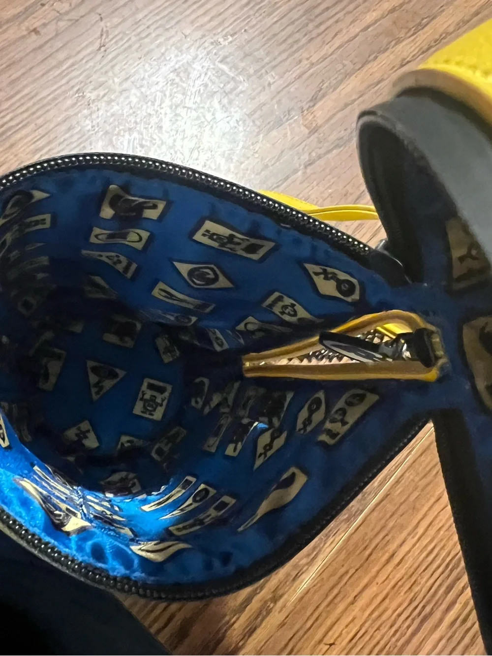 Yellow Novelty Cylinder Shoulder Bag